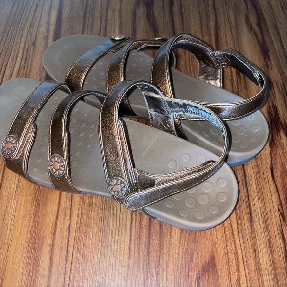 COPY - Vionic Cathy Women W Open-Toe Synthetic Bronze Slingback Sandal - Picture 9 of 11